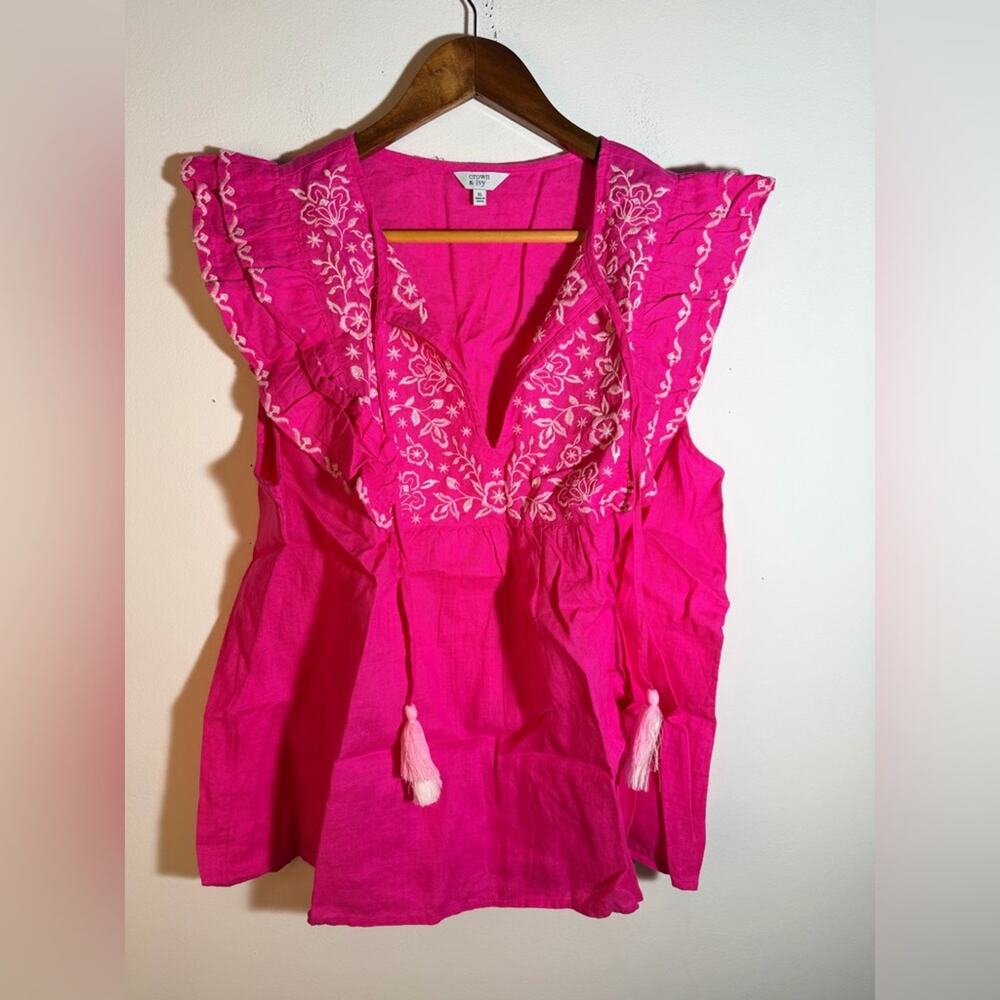 Crown & Ivy Pink Embroidered Women's Top